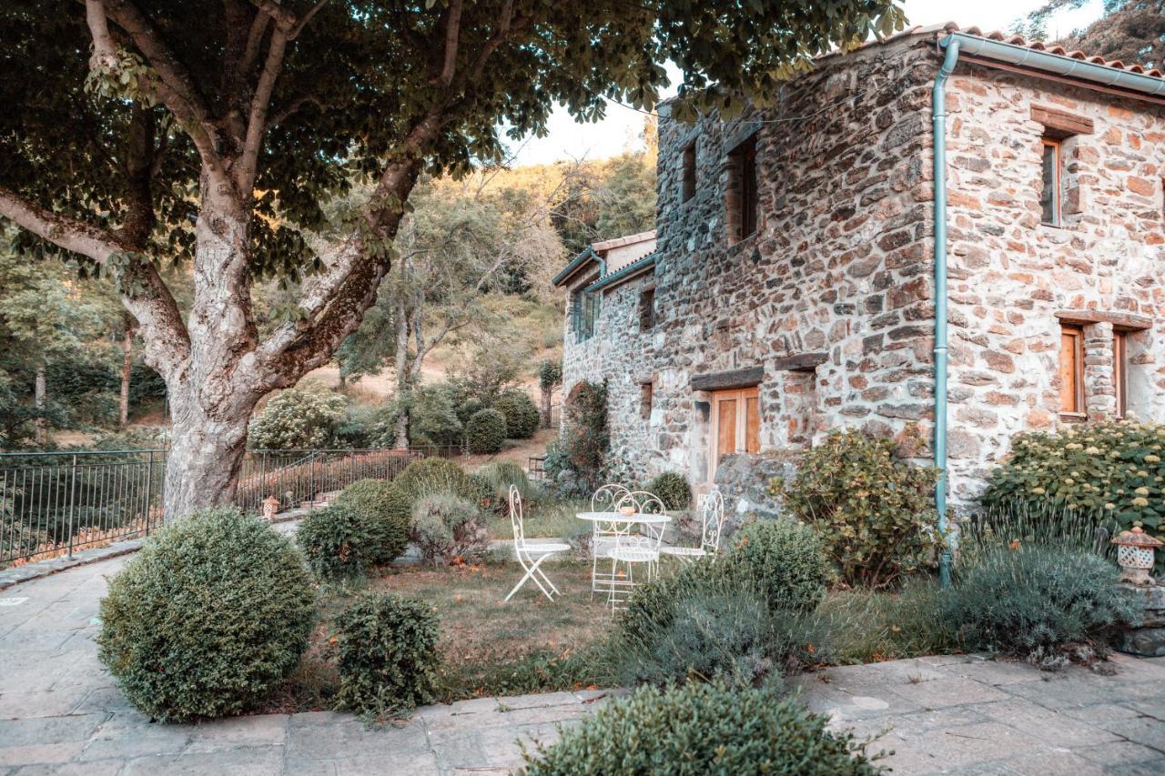 Maison D'Hotes Le Hameau De La Mure Saint-Laurent-du-Pape Exteriér fotografie