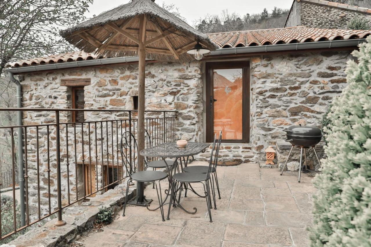 Maison D'Hotes Le Hameau De La Mure Saint-Laurent-du-Pape Exteriér fotografie